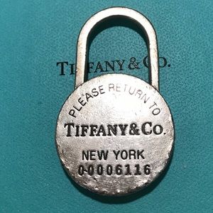 Silver "Return To Tiffany" Padlock.