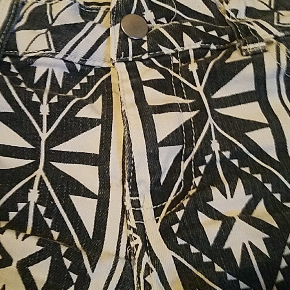 Aztec Print Shorts - Picture 2 of 4