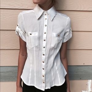 BeBe silk button up 😍😍