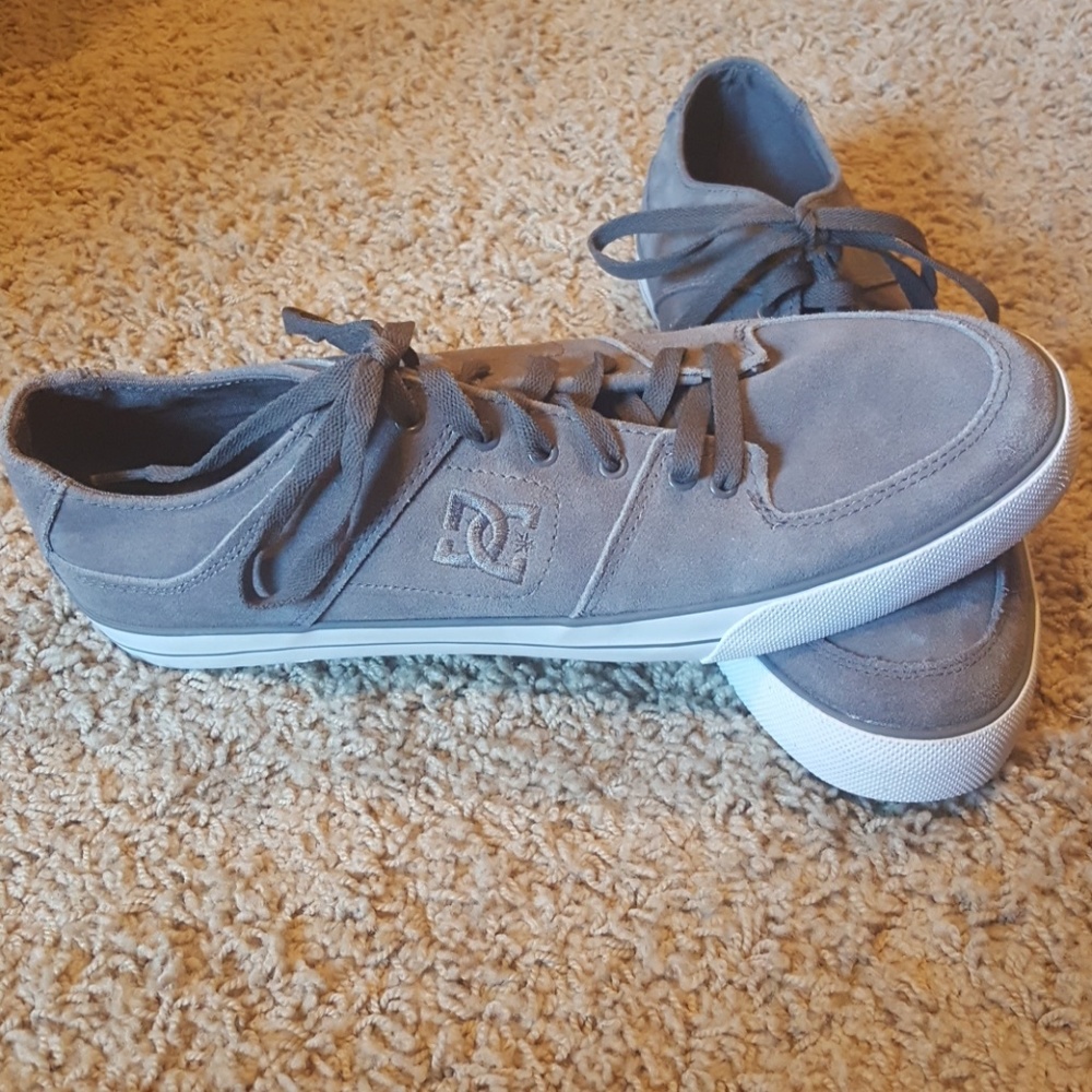 DC sneakers