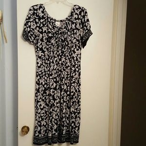 JMS woman's dress black and white dress
