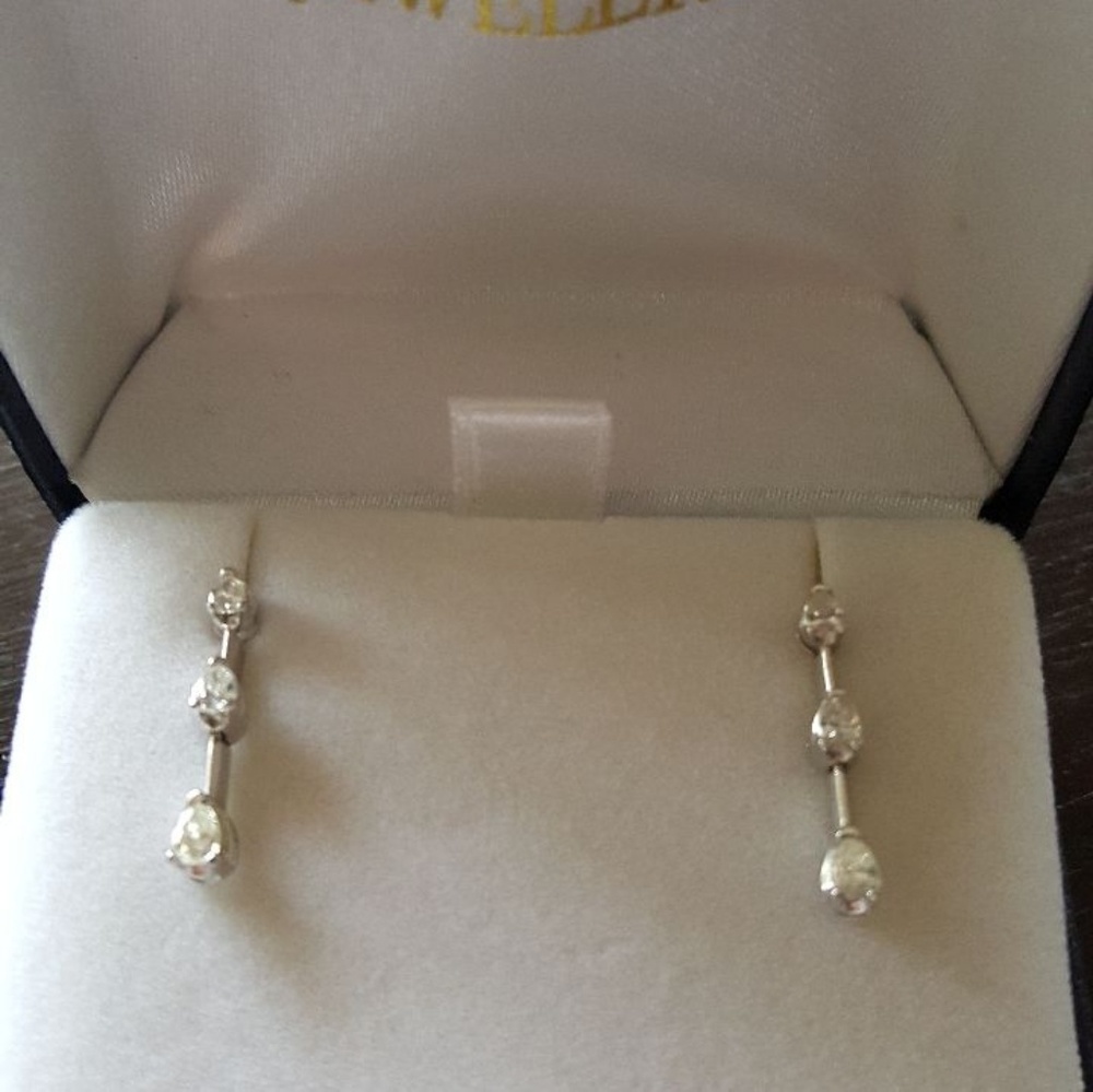 2.25 Diamond White Gold Earrings