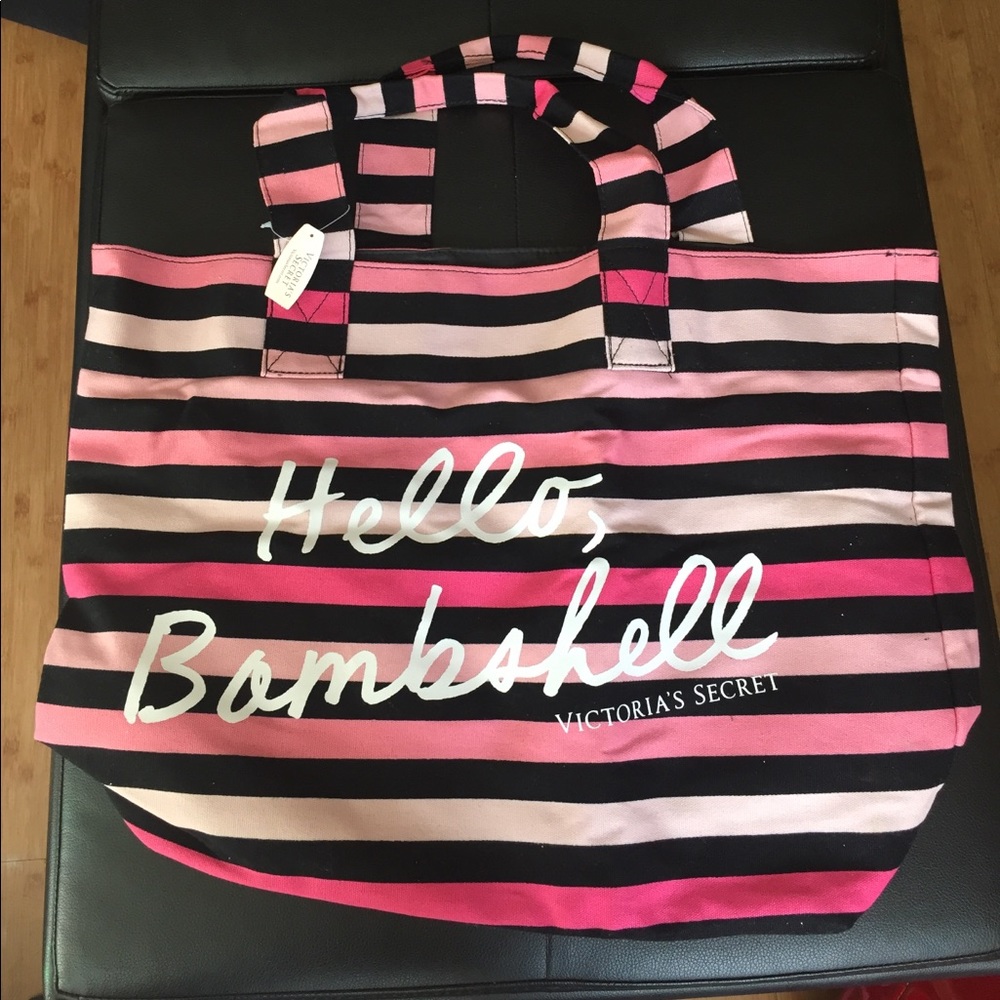 NWT Beautiful Victoria's Secret Large tote