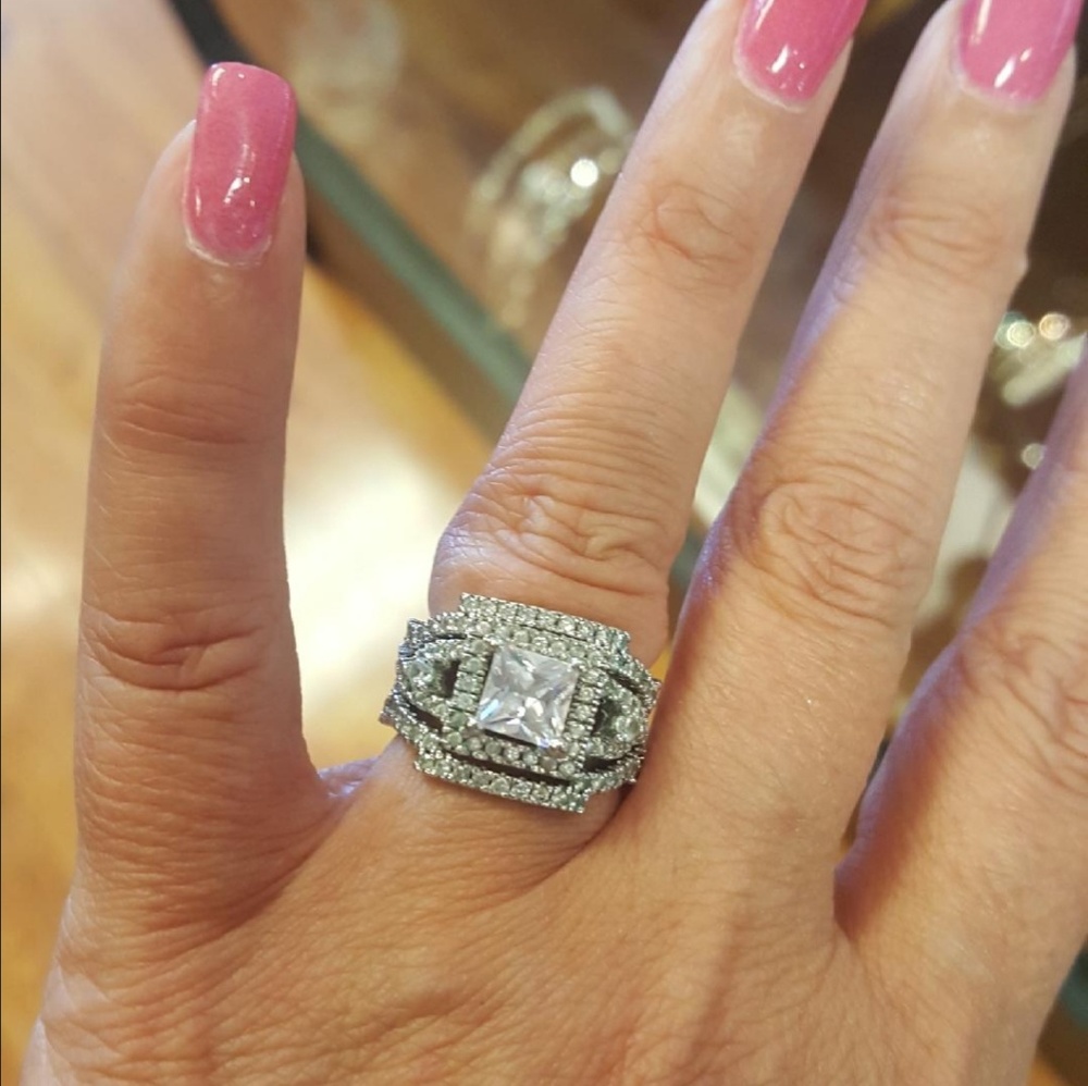 Size 5 CZ three piece ring set
