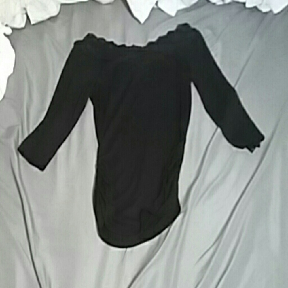 Black shirt