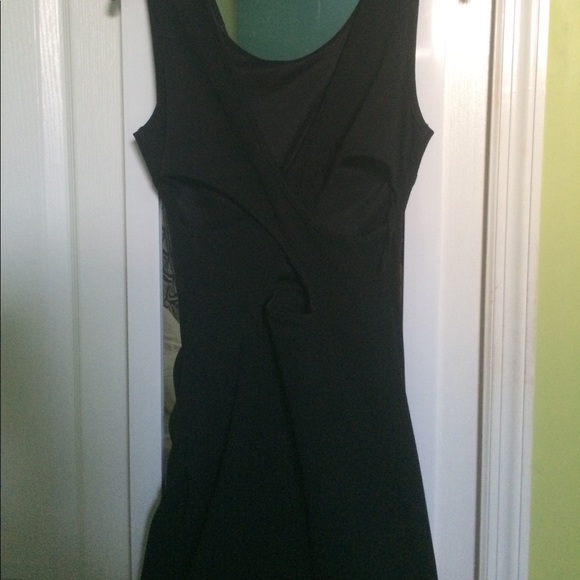 Black short right dress - Picture 2 of 3