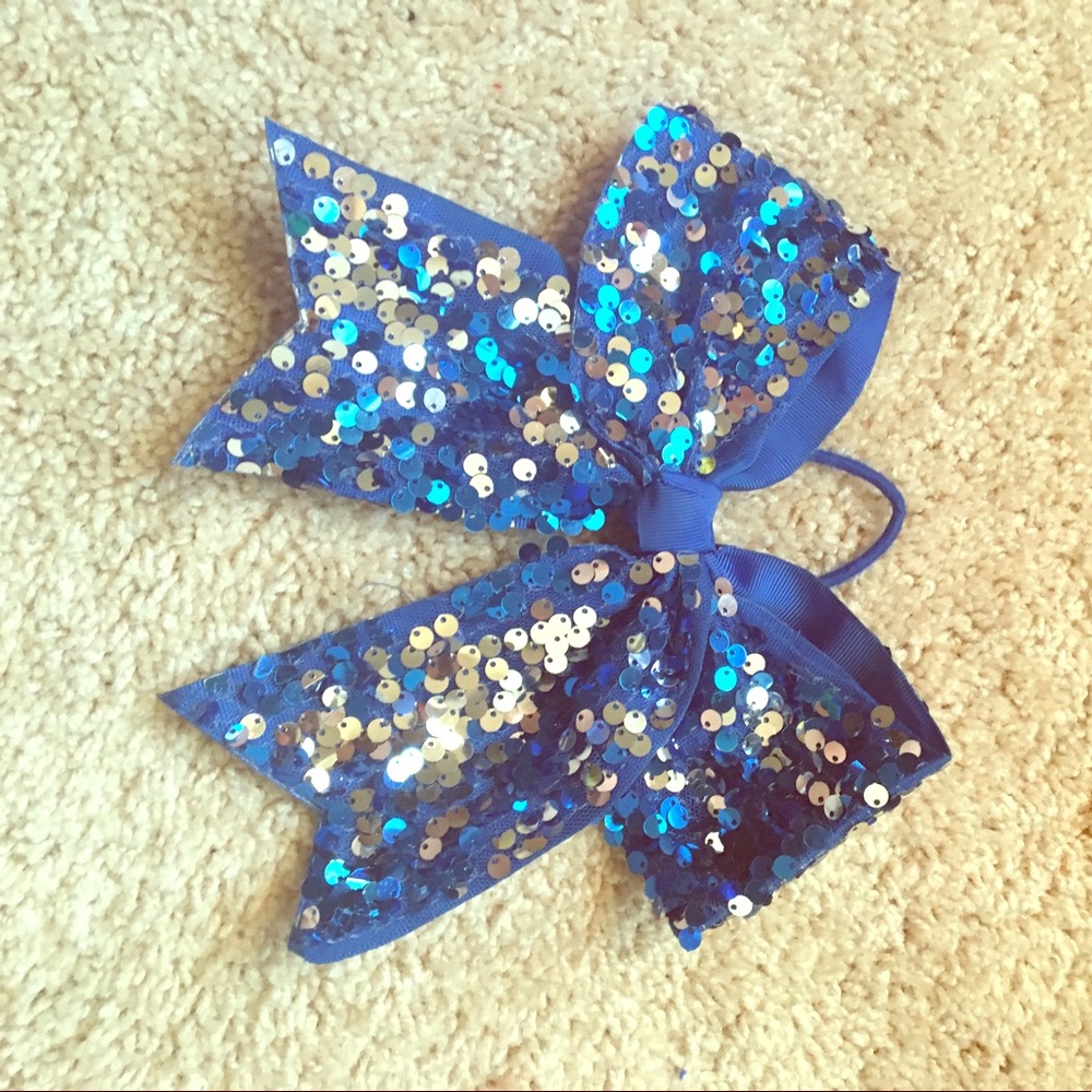 Sequined cheerleading bow