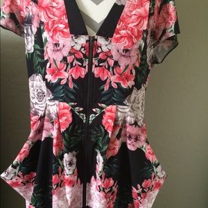 Tunic Jungle mirror floral (new w/tags)
