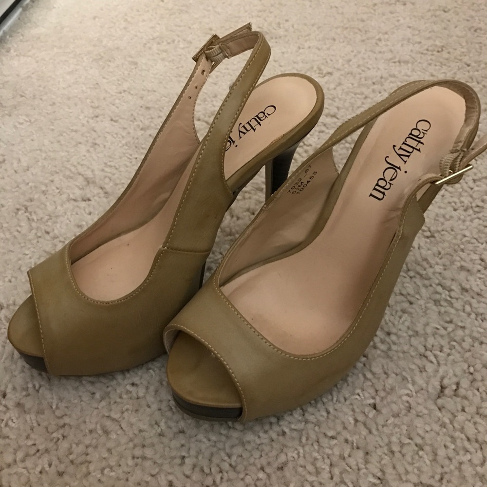 Cathy Jean Heals size 5.5