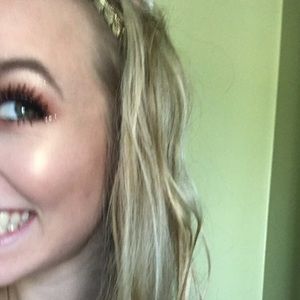 Meet your Posher, Sofia