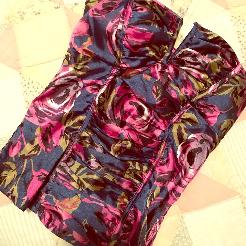 Wet seal Japanese sleeveless corset dolls kill