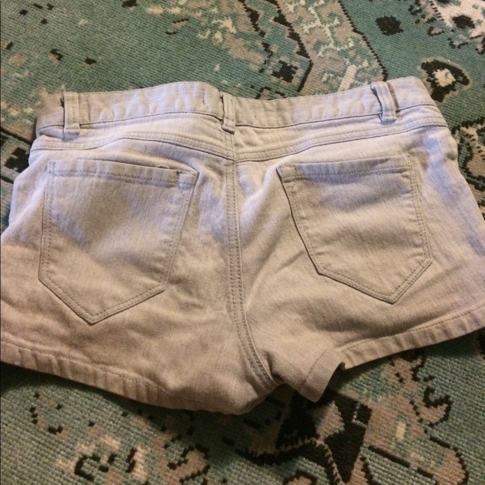 Shorts - Picture 2 of 2