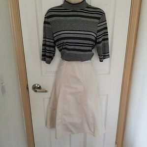 GAP Skirt