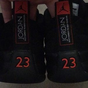 Jordan 12 max orange
