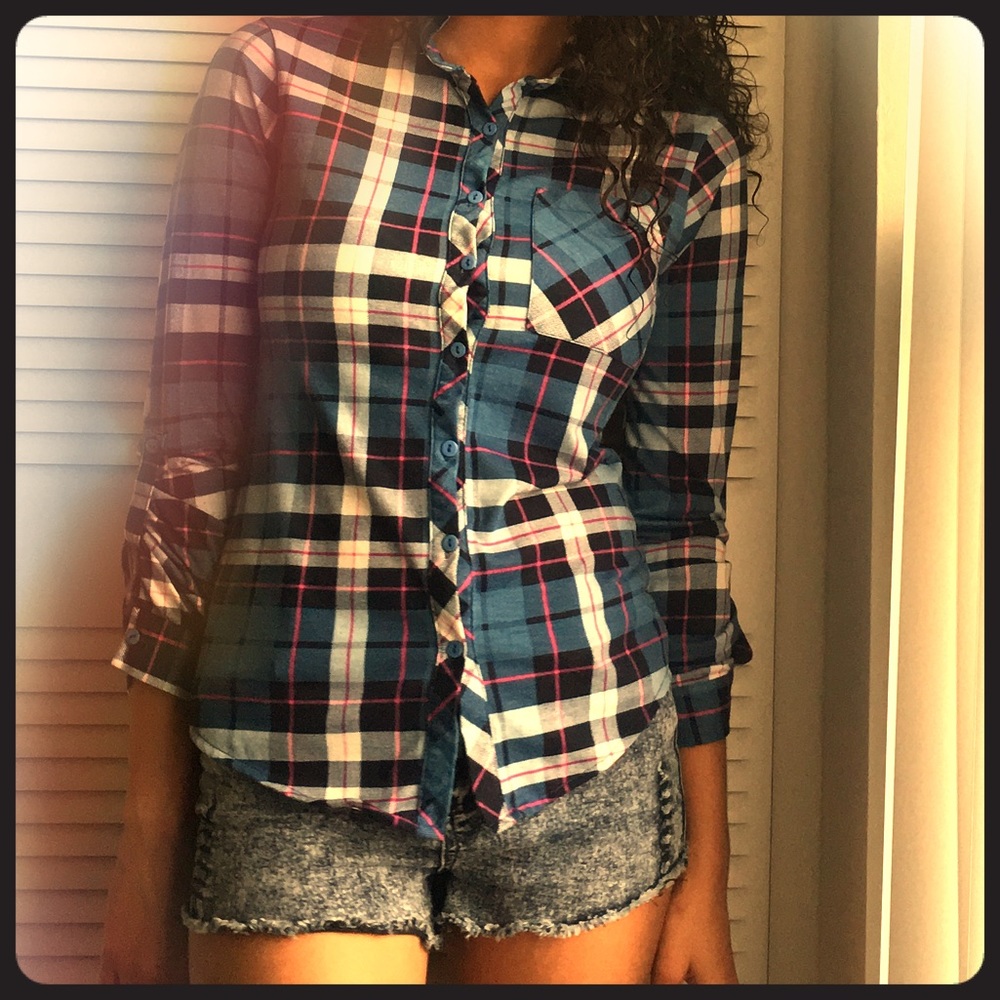 Button up long sleeve shirt