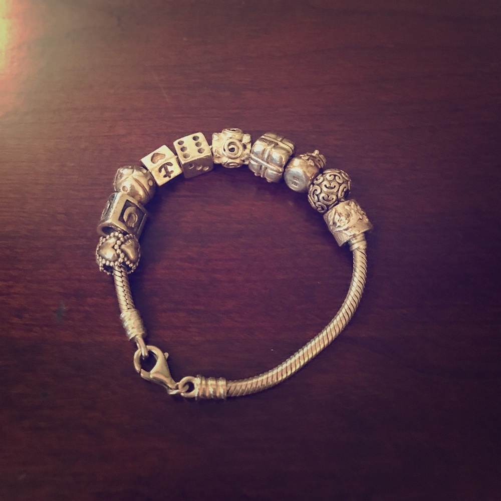 Pandora bracelet with charms (damaged)