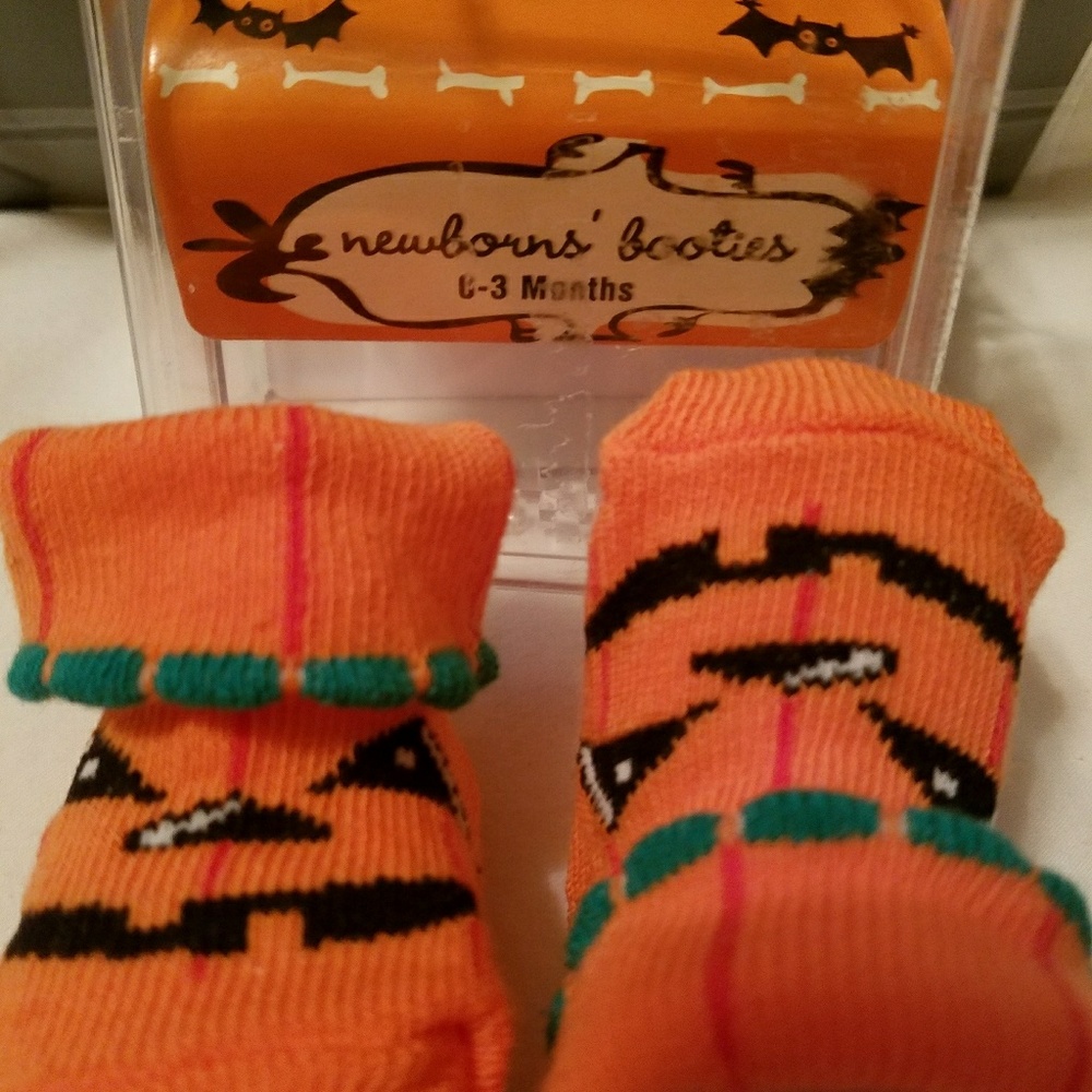 Newborn shoes