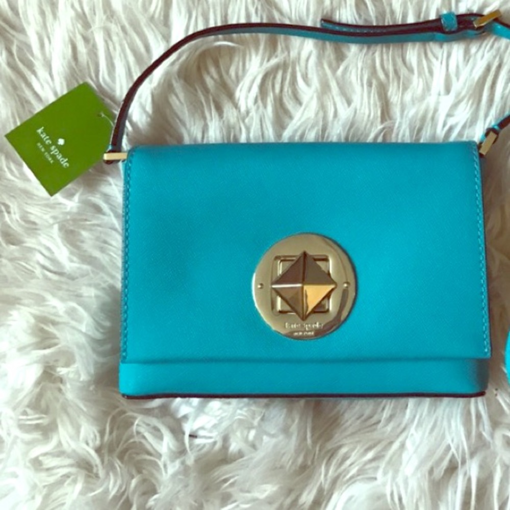 SOLD Brand new Kate Spade cross body!!
