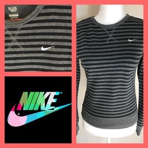 Nike Athletic Sweat Shirt