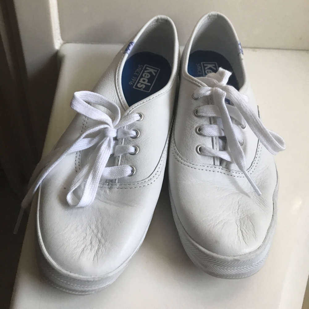 White leather keds