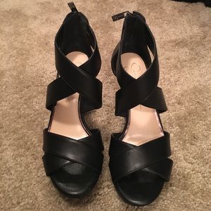 Black Jessica Simpson Jayden wedges