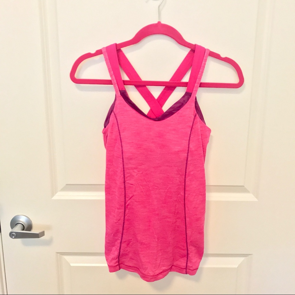 💕Lululemon Pink Workout Top Never Worn💕
