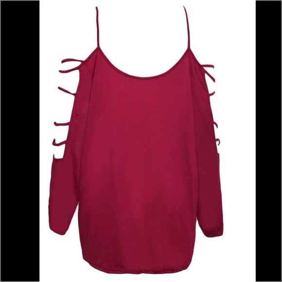 Cut•Out Plus Top - Picture 2 of 8