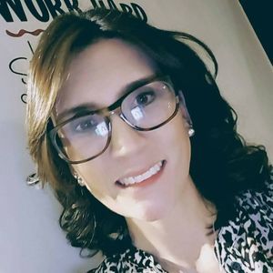 Meet your Posher, Liliana andrea