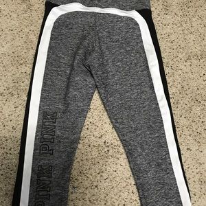 Vs pink ultimate yoga capris