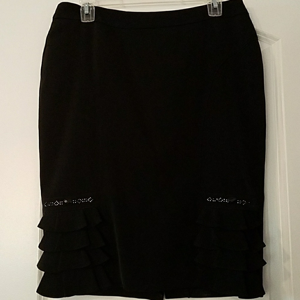 Black skirt