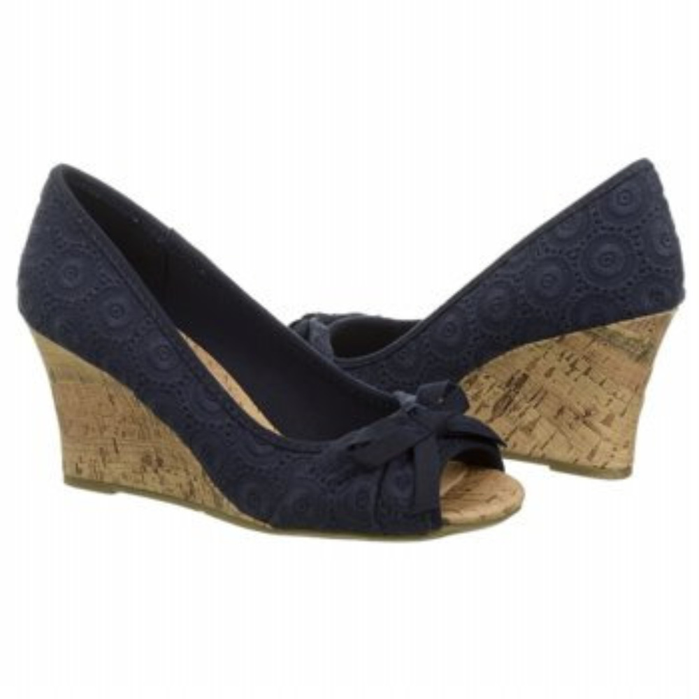 Report ALEXIA open toe wedge