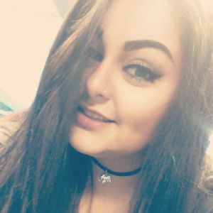 Meet your Posher, Evelyn