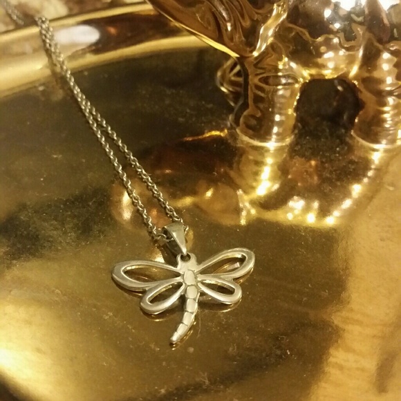 Dragon fly necklace - Picture 1 of 4