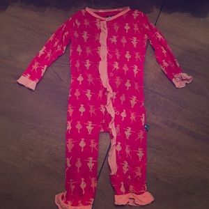 Kickee Pants Ruffle Coverall Sz 6-12m