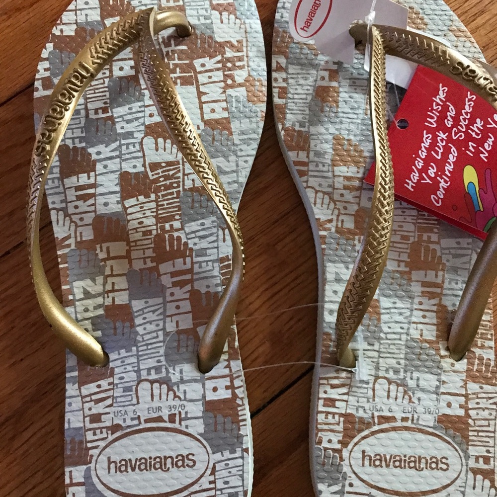 Havaianas Special Edition Amor flip flops, Sz 6/7