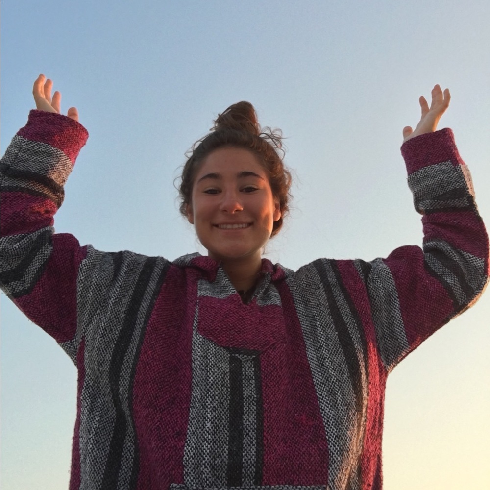 Meet your Posher, Abby