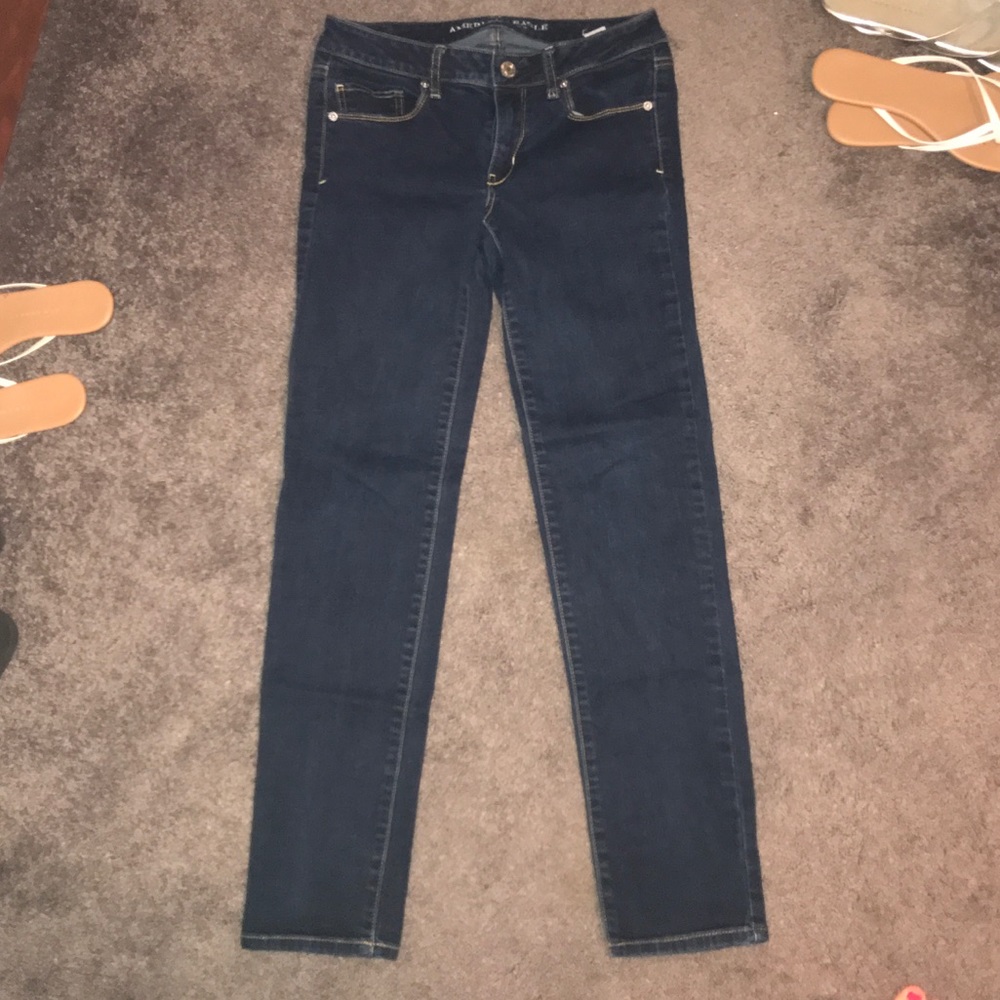 7 pairs of name-brand jeans! 👖