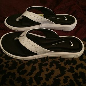 Nike sandals