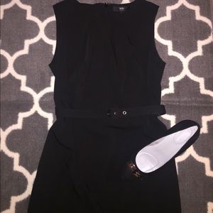 🎼Mossimo Stretch Sheath Dress🎼