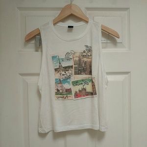 Crop Travel tee