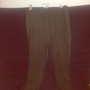 Parachute pants.👖