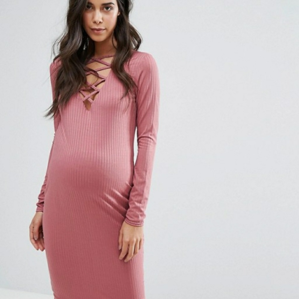 Missguided Maternity Lace Up Midi Dress in Mauve - Picture 2 of 3