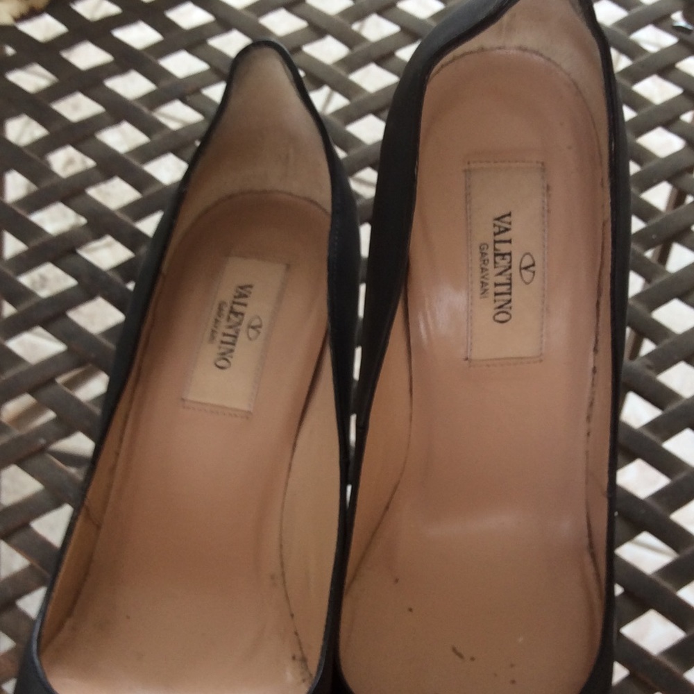 ✅✅✅⚡️SALE⚡️Valentino Garavani MADE IN ITALY - Picture 8 of 8