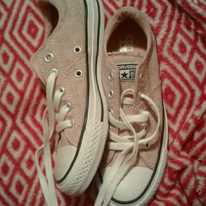 Pink converse