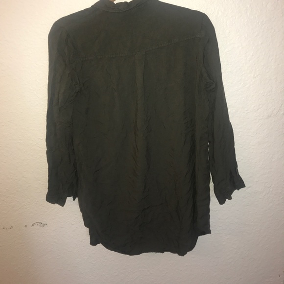 OLIVE GREEN FLANNEL - Picture 2 of 2