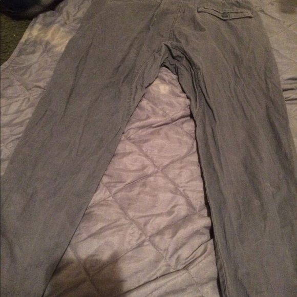 Gray joggers size large - Picture 2 of 4