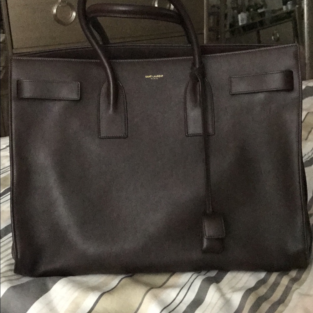 Big bag Saint Laurent in excellent condition"