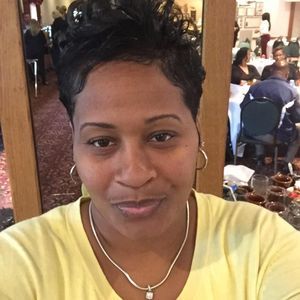 Meet your Posher, Delana