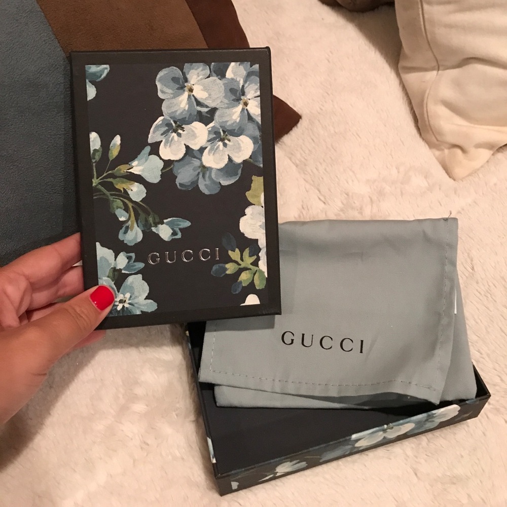 Gucci gift box