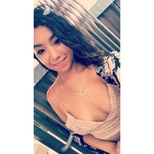 Meet your Posher, Tiffany